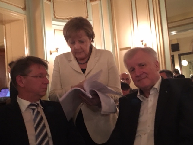 Foto Rößle Merkle Seehofer (002)