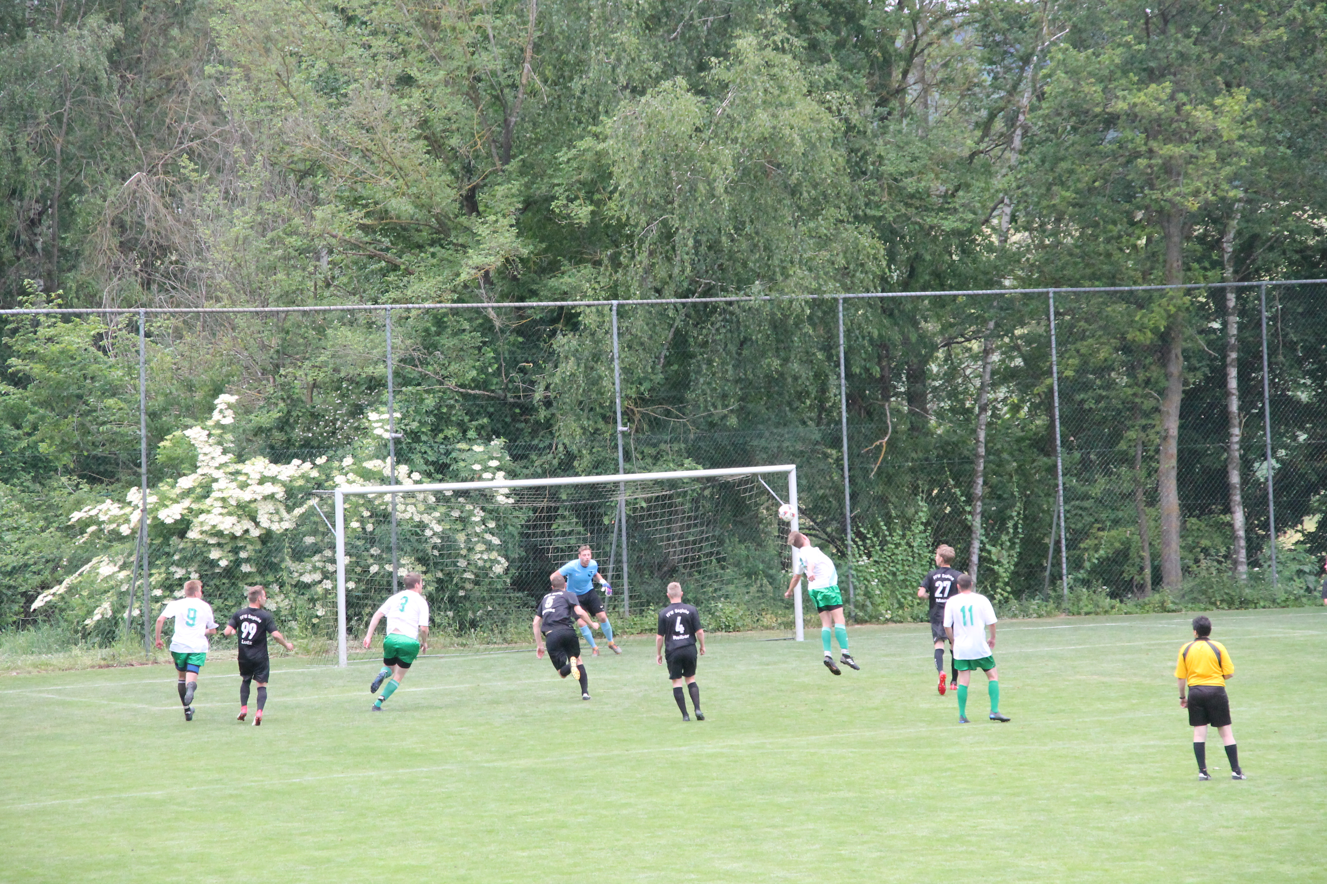 Feuerwehr Fussball Und Feiern Fremdingen Donau Ries Aktuell