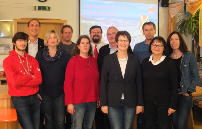 Auf dem Bild von links:  Robert Baumann, Christoph Schmid, Christine Langer, Oliver Hertle, Rita Wendrich, Daniel Grün, Norbert Mösle, Claudia Müller, Peter Martin, Elfriede Hlawon, Karin Rosenwirth-Dollmann.