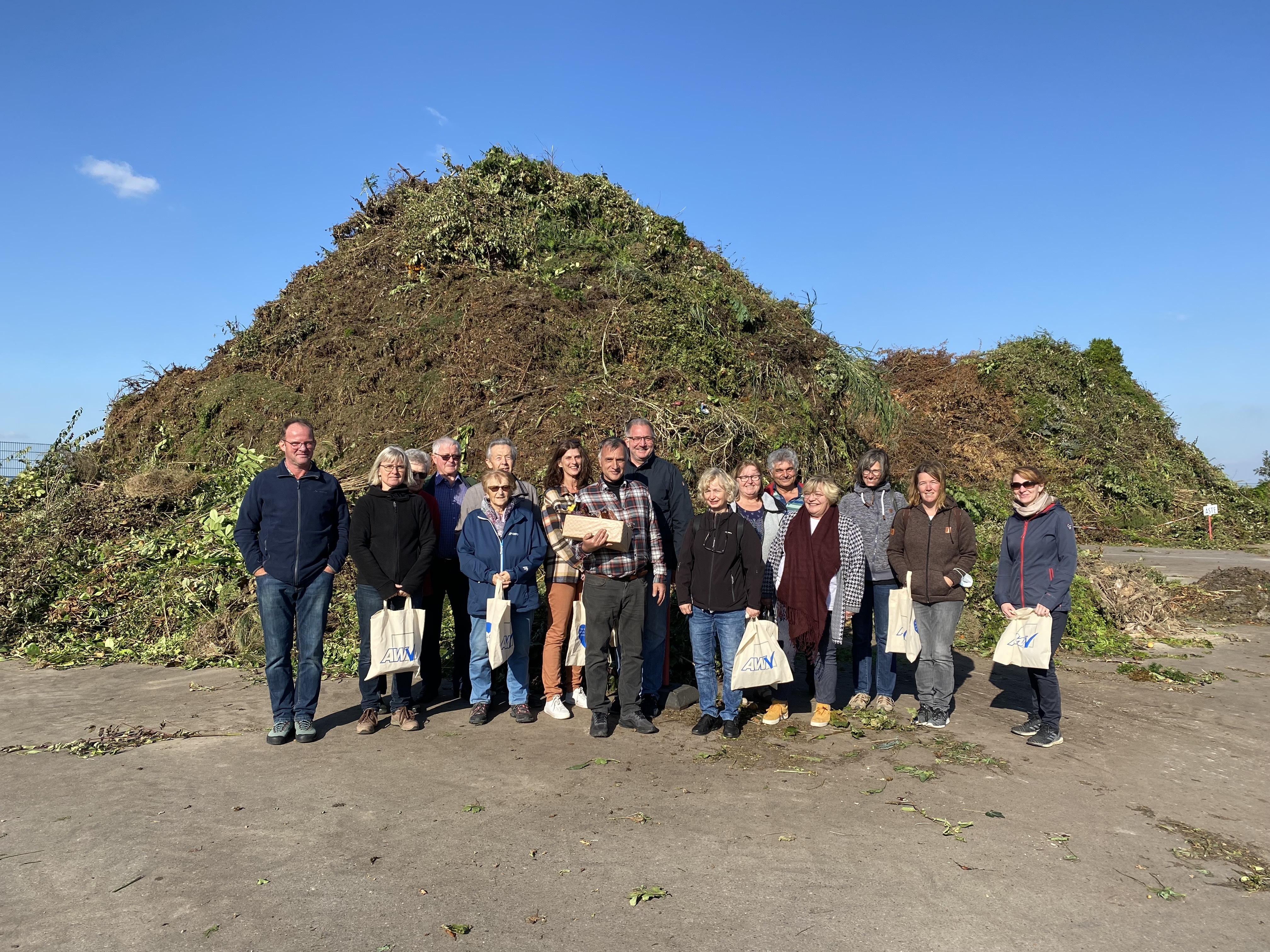 Gartenbauverein Tagmersheim Blossenau e.V. mit Vorsitzende Doris Leupold und Guido Schöffer