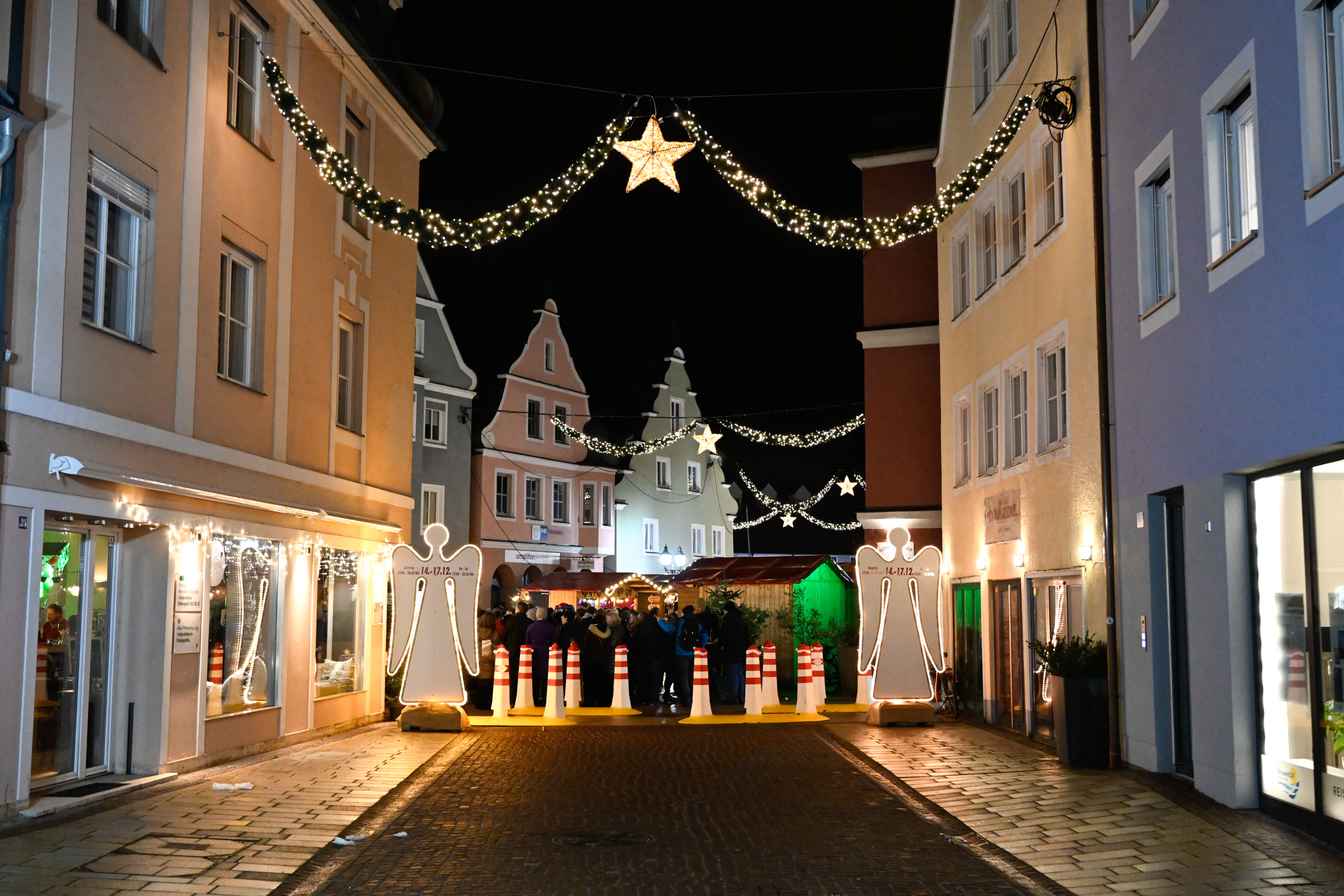Romantischer Weihnachtsmarkt 2023 in Donauwörth