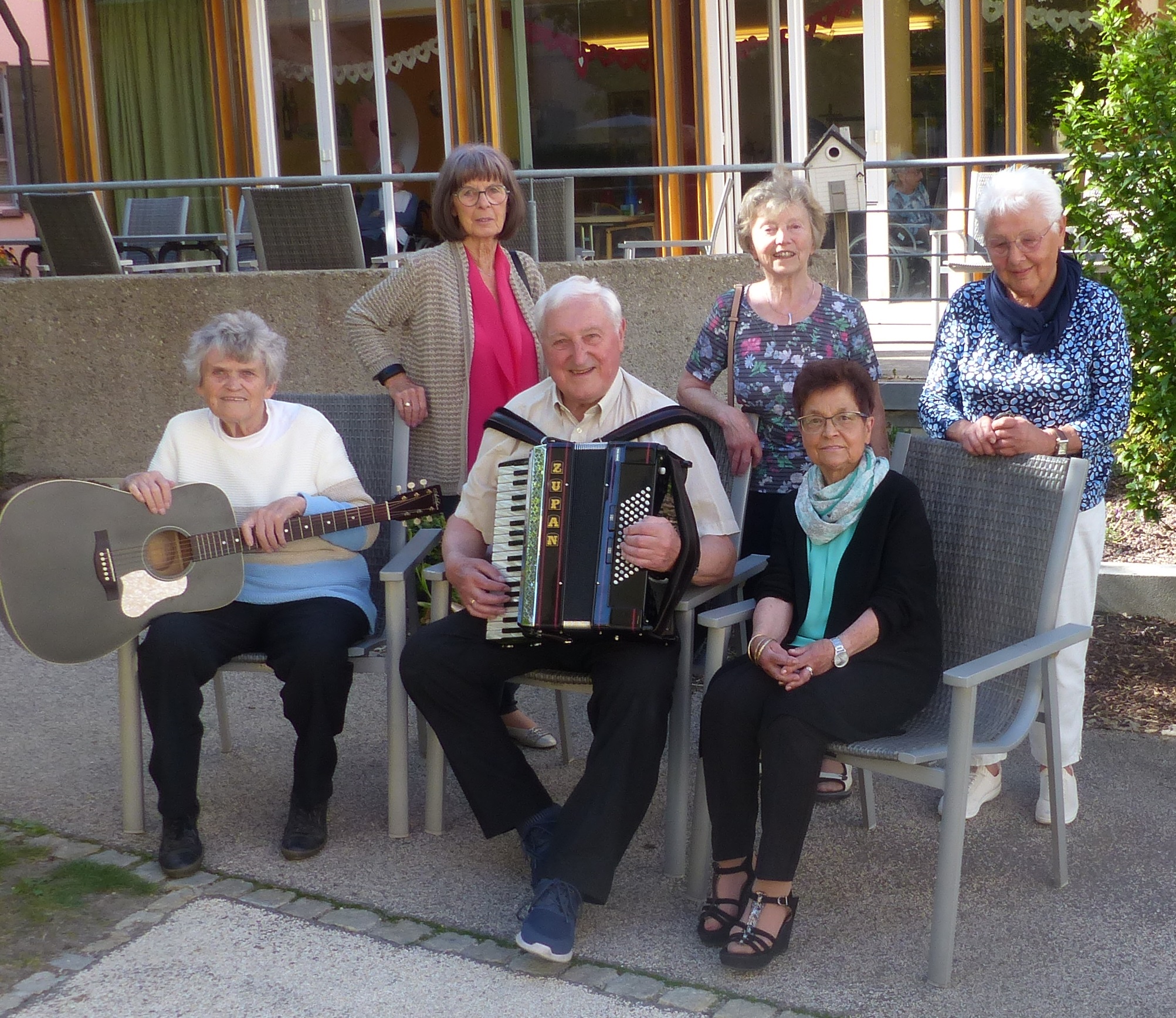 Senioren veranstalten Musik und Bewegungstag