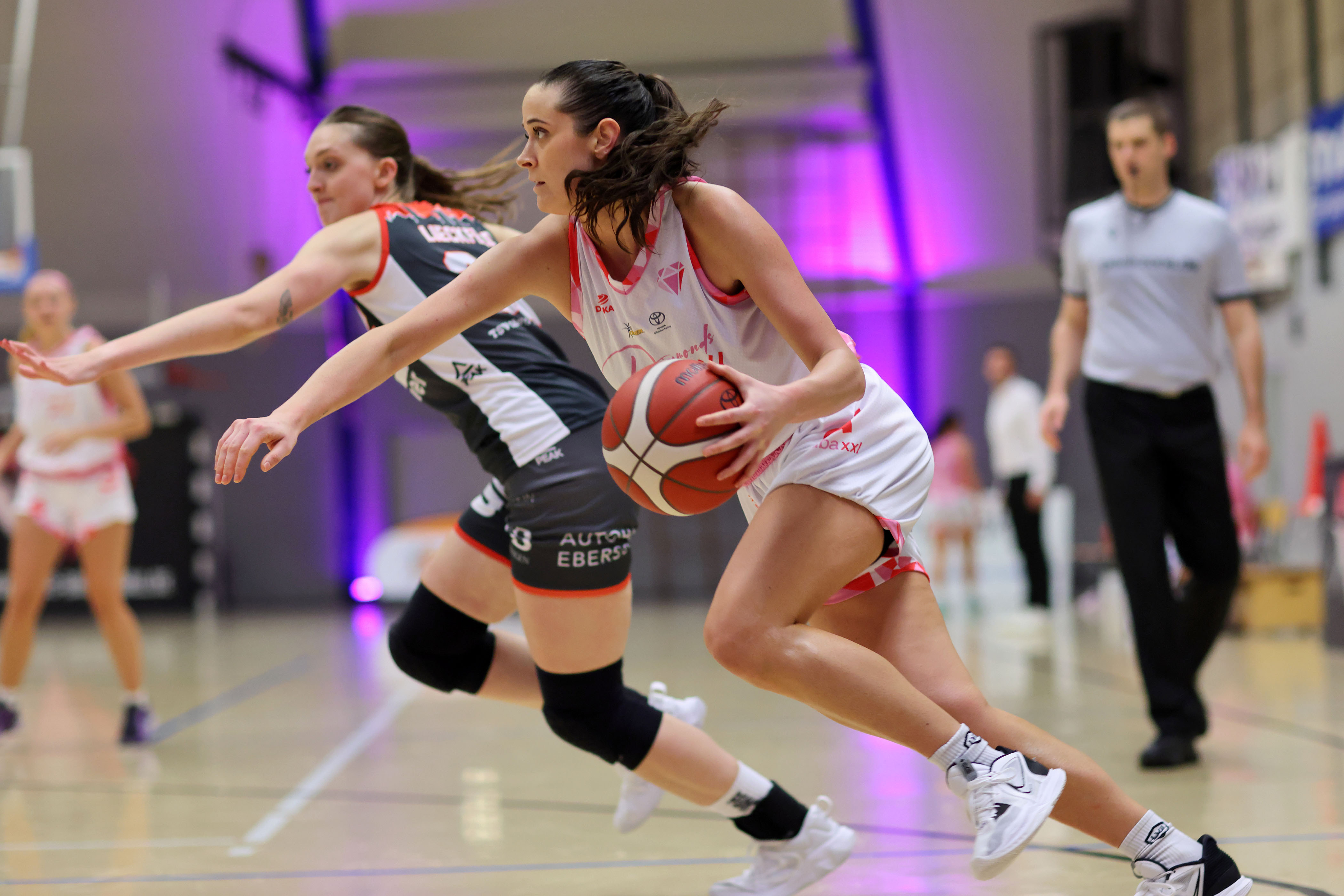 Sophia Nolan trägt in der kommenden Saison das Trikot der Eigner Angels.