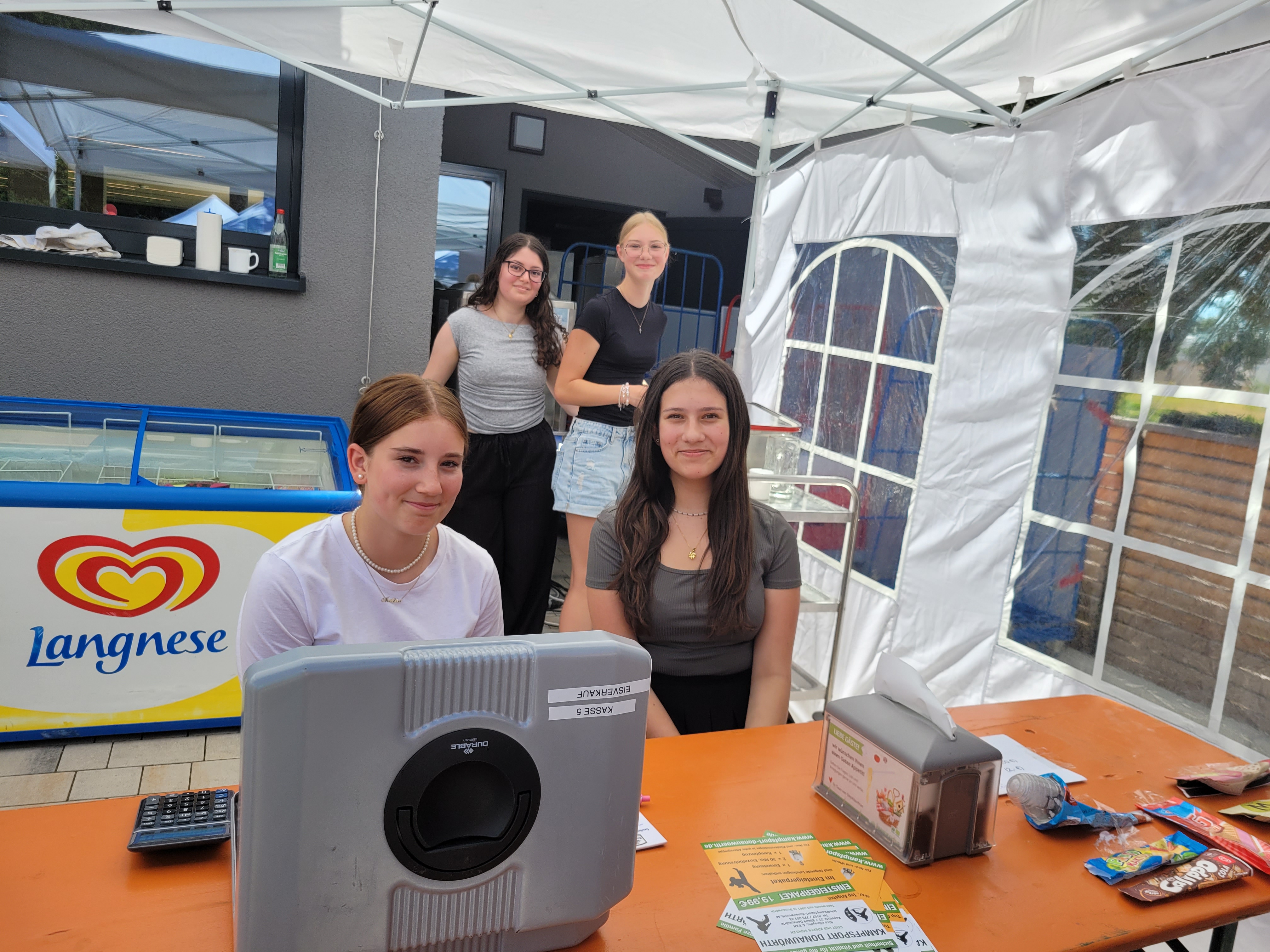 An der Realschule Rain begleitet ein Projekt Schülerinnen und Schüler über drei Jahre hinweg im Bereich soziales Lernen.