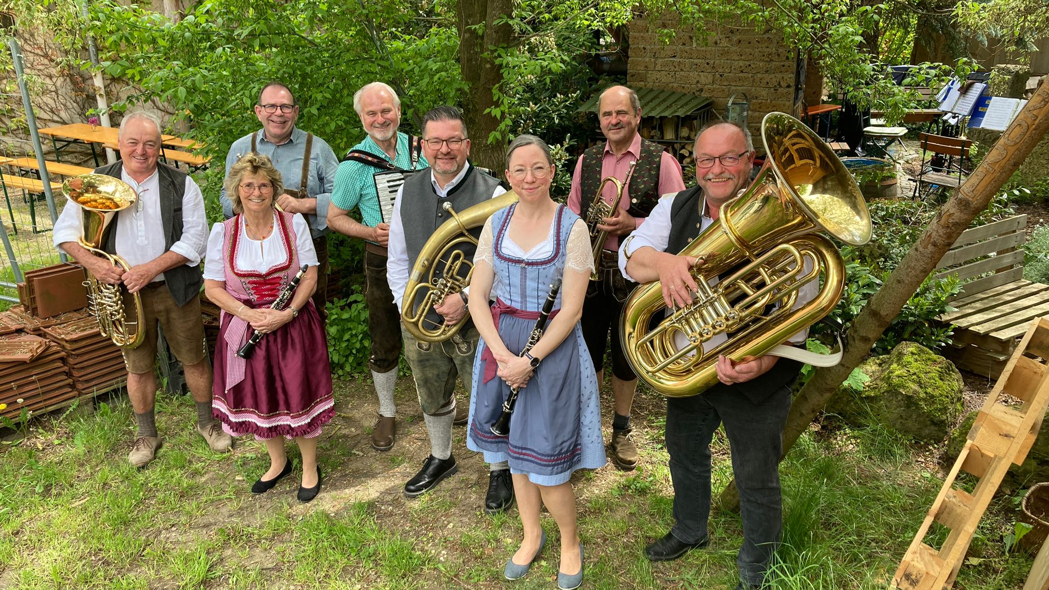 Die Wirtshausmusikanten spielen am Freitag, 8. August 2025, zum Abschluss der Veranstaltungsreihe „Musik am Marktplatz“ auf dem Marktplatz in Nördlingen.