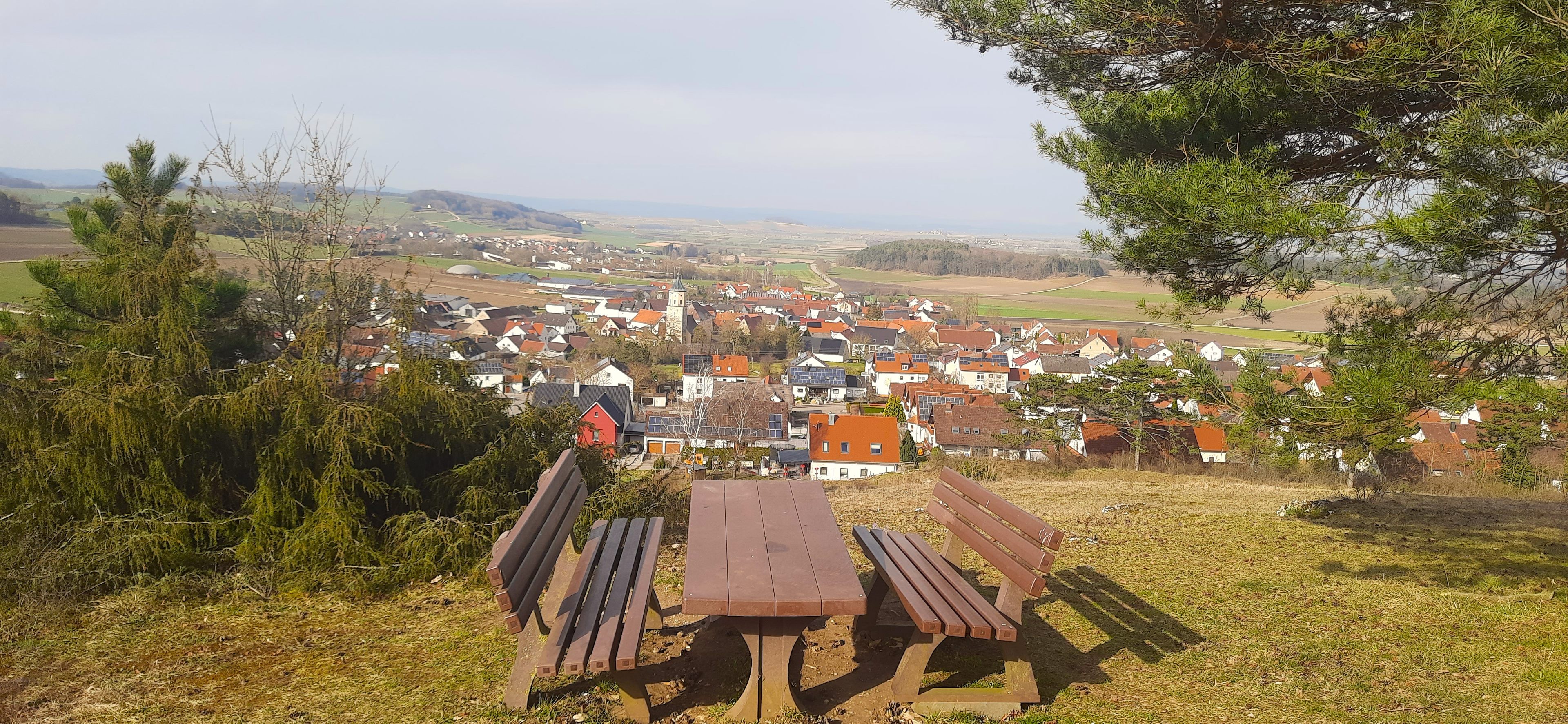 Blick vom Kalvarienberg ins Ries.