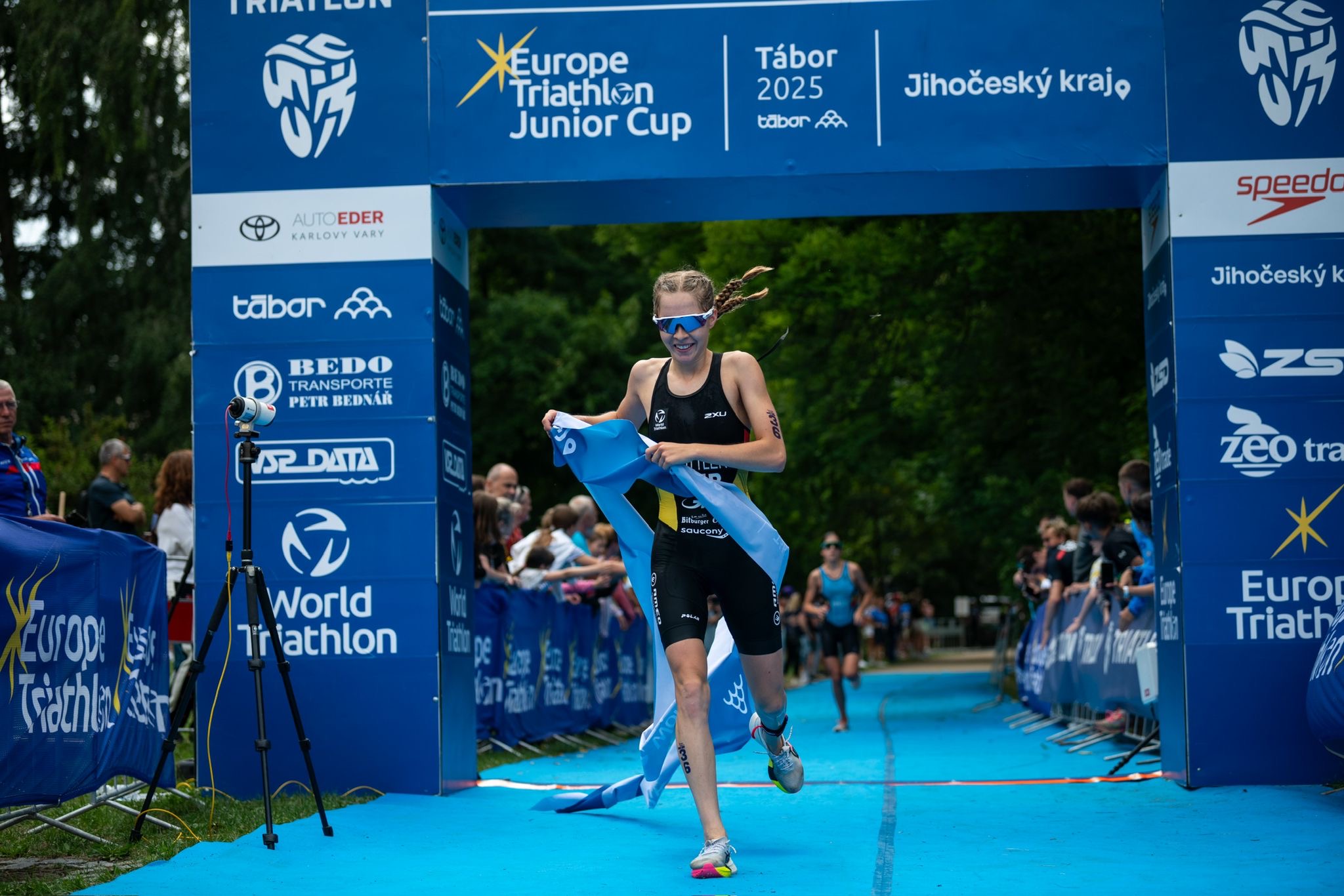 Chiara Göttler beim Zieleinlauf in Tabor.