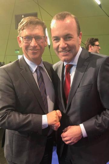 Stefan Rößle  und der Vorsitzende der EVP-Fraktion Manfred Weber. 