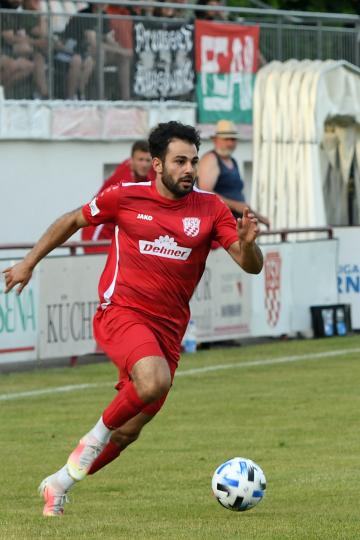 Knapp gewinnt der TSV Rain gegen FC Augsburg. 