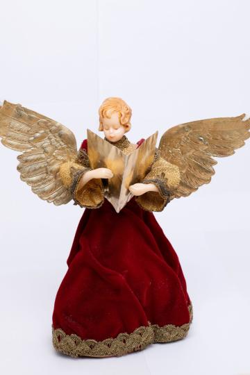 Auf dem Bild sieht man einen Engel.