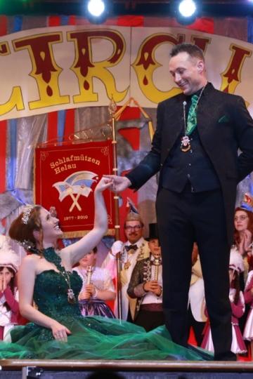 Das Bild zeigt das große Prinzenpaar.