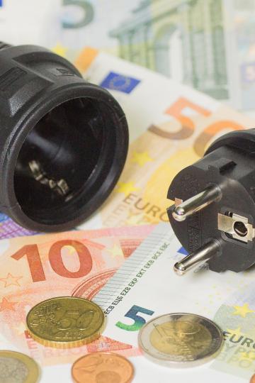 Geld sparen beim Strom. 