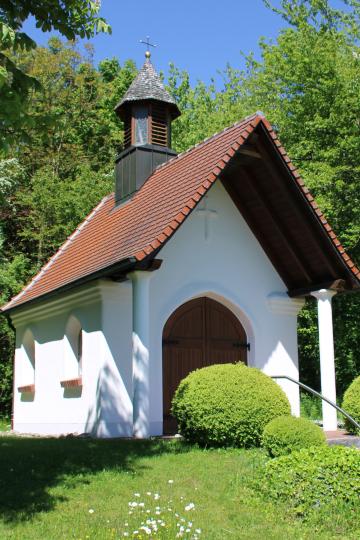 Idyllisch gelegen ist die Waldkapelle Maria Magdalena.