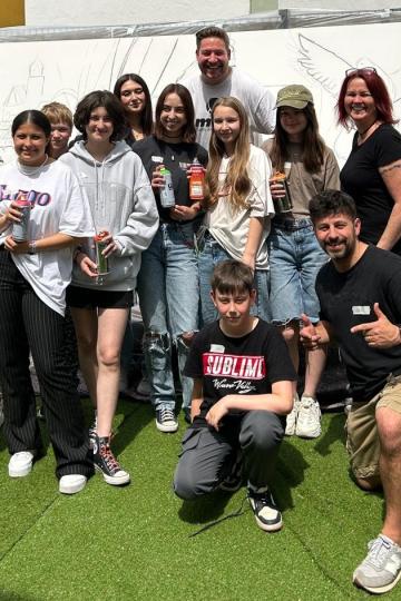 Insgesamt zehn Jugendliche waren an der Gestaltung des Bilds beteiligt.