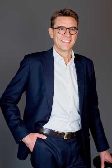Thilo R. Pomykala komplettiert die Geschäftsführung bei Oettinger Getränke.