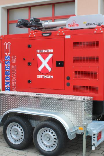 Der neue Lichtmastanhänger der Freiwilligen Feuerwehr Oettingen