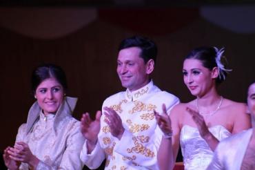 Chirstmas-on-Horses-001-980x652