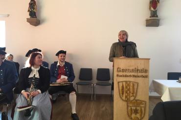 Vizepräsidentin des Deutschen Bundestages Claudia Roth zu Besuch in der Gemeinde Buchdorf