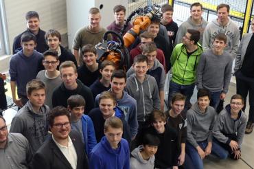 Maria_Stern_2_Gruppenfoto_neu