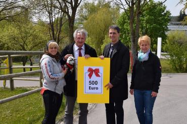 Spendenübergabe_FA_Unger