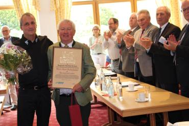 Ehrenpräsident Gerd Tschochohei und BHV Präsident Georg Clarke