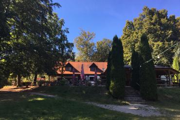 Fürstliche Waldschenke Eisbrunn_klein