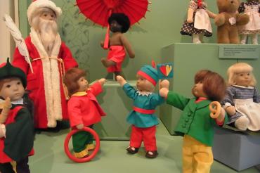 Sonderausstellung _.mein Liebling Däumlinchen._ feiert 60. Geburtstag Göbner