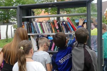 Bücherschrank 14.07.17 (3) (002)