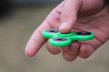 fidget-spinner-2377408_960_720