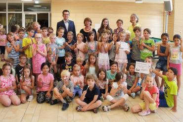 Stadt Oettingen_Preisverleihung Namensgebung Storchenmaskottchen(18.07.2017)@Stiegler