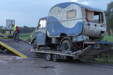 F9E2F2C7-7824-4571-9174-D109F42B08B0