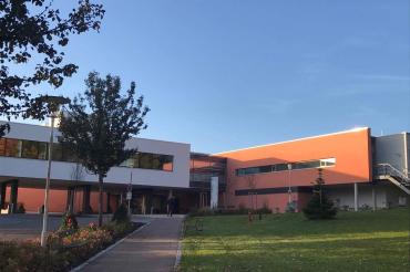 E5E7ABD2-B597-49D8-BCED-D0FB5A1C5306