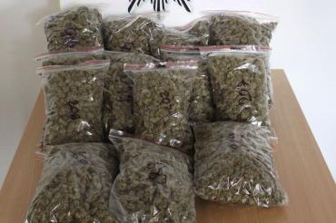 Beschlagnahmte 4kg Marihuana