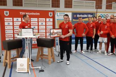 Wurde schweren Herzens für zwei Jahre aus der Mannschaft des TSV Monheim verabschiedet: Mannschaftskapitän und Leistungsträger Florian Lindner.