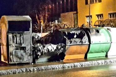 Abgebrannte Container. 