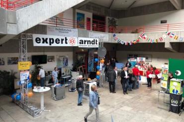 B22CC6AA-9C7F-4E6D-8697-B3A52B5AFC7A