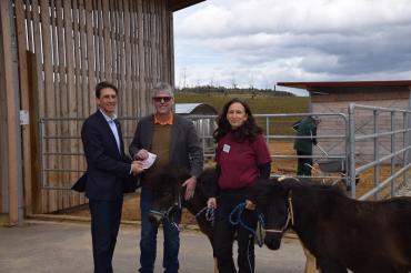 Spendenuebergabe_MalerRauch