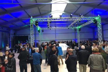 31936585_2117025291671185_1522573585833525248_n