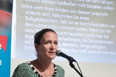 03B1C010-7D69-48DC-9963-A7EB4F09C464