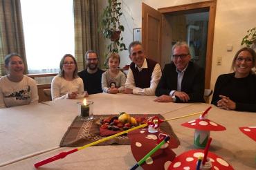 Bild Pressemitteilung LH Besuch Dr. Nezter, Sternstunden Kinderheim Oettingen 10.2018