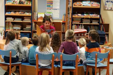 Vorlesestunde in der Stadtbibliothek in Donauwörth
