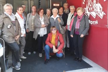 Die Nähdamen aus Donauwörth haben die Auszeichnung "Silberdistel" erhalten.