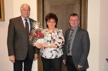 Ehrung Marianne Ziegler als langjährige Flurerin