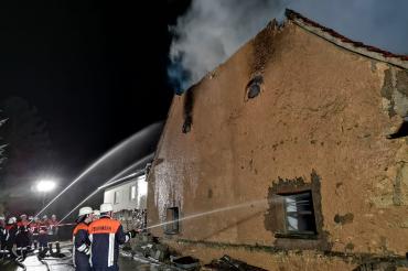 Am Samstagabend kam es in Hürnheim zu einem Großbrand. 