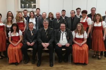 Das Bild zeigt das neugewählte Führungsteam der Albuchschützen Schmähingen. 