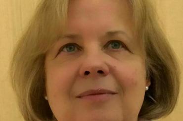 Das Bild zeigt die Referentin Annekathrin Preidel.