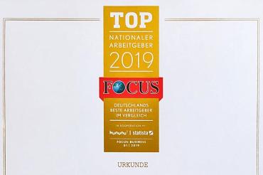 Das Bild zeigt die Urkunde des Besten Arbeitgebers der GRENZEBACH Maschinenbau GmbH.