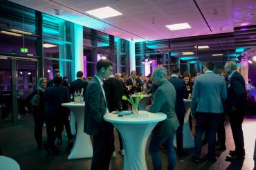 Beim Netzwerk-Abend in Hamlar erlebten alle Teilnehmerinnen und Teilnehmer, wie der Verein Talente, Unternehmen, Hochschulen, Politik, IHK und weitere Organisationen zusammenbringt