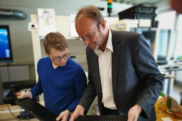 Matthias Stark in der Roko GmbH in Nördlingen