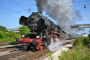 Am Osterwochenende 19.- 22. April 2019 eröffnet das Bayerische Eisenbahnmuseum in Nördlingen seine diesjährige Dampfsaison. 
